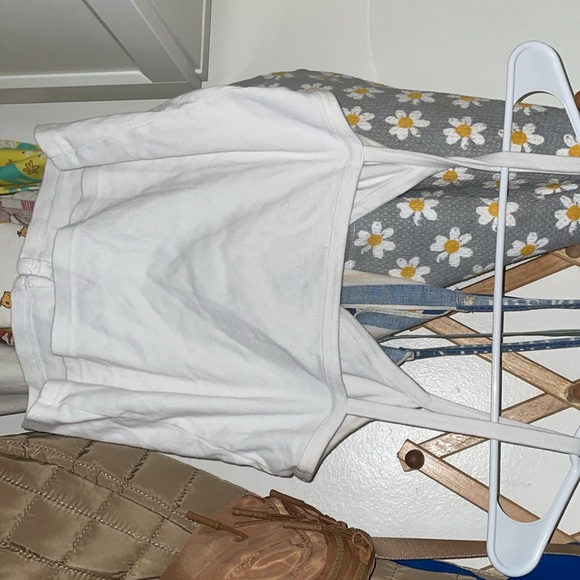 Top DONATED - Picture 2 of 3